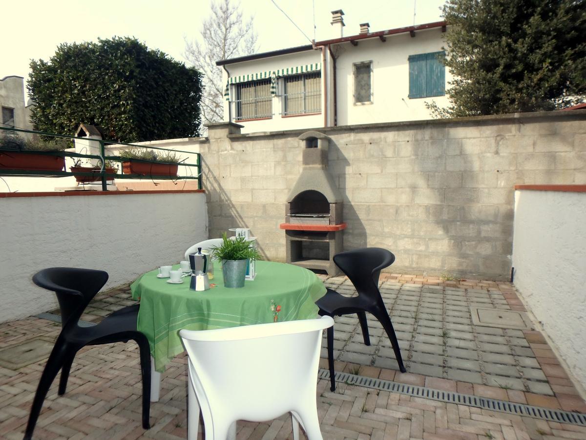 Villa Demi 리도 디 폼포사 외부 사진